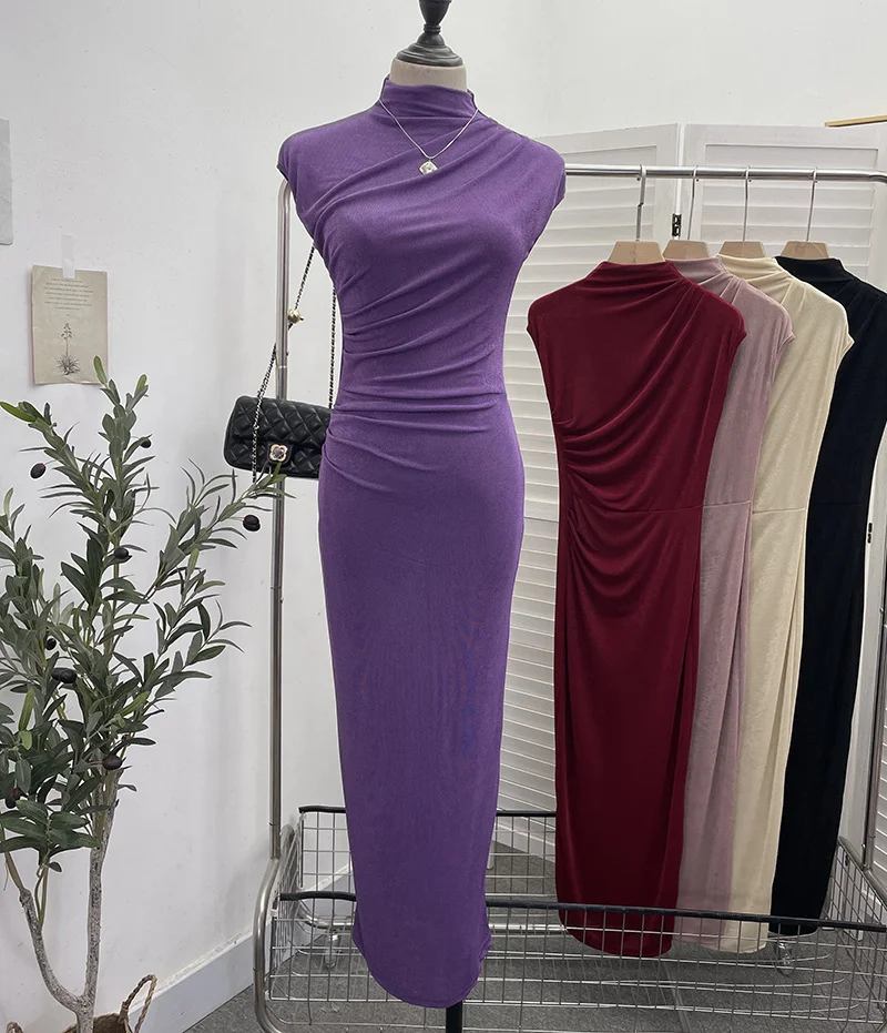 Nigikala Nigikala Unique Dress With Thin Folds And Hips High-Collar After The Opening Of The Fork Dress 8858