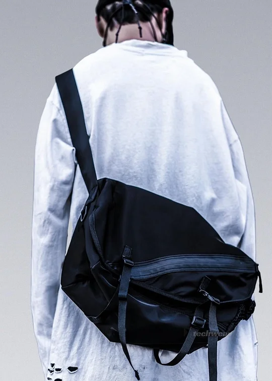 Utility Bag Cross Body | CYBER TECHWEAR®