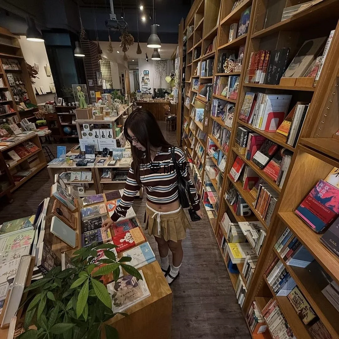 Nigikala Nigikala Autumn New Women's College Style Bumpy Horizontal Striped POLO Shirt Long-Sleeved T-Shirt Girl