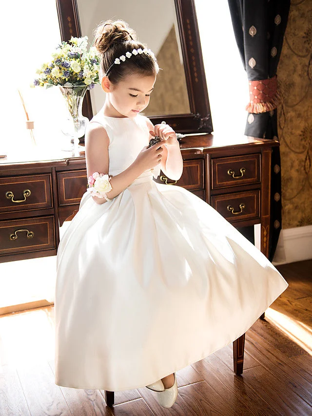 Daisda A-Line Sleeveless Jewel Neck Flower Girl Dresses Satin With Bow  Ruched