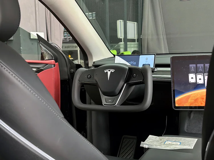 Tesla model store x yoke