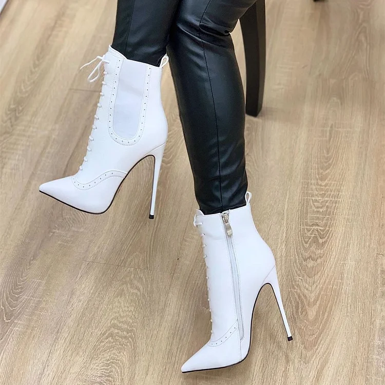 Pointy shop white boots