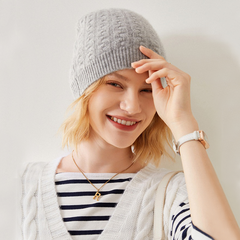 Bonnet en pur cachemire maille torsadée- SOIE PLUS