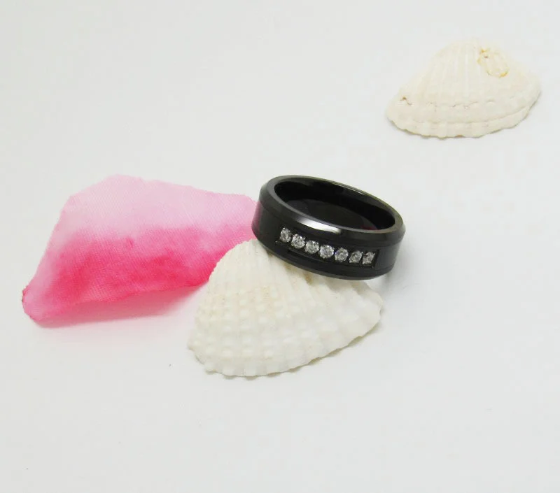 6MM 8MM Mens Tungsten Carbide Rings White Tungsten Carbon Fiber Polished Beveled Edge CZ Stone Channel