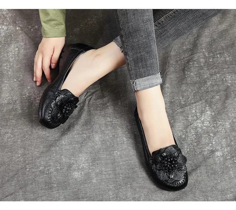 Women's Classic Casual Slip-On Loafer