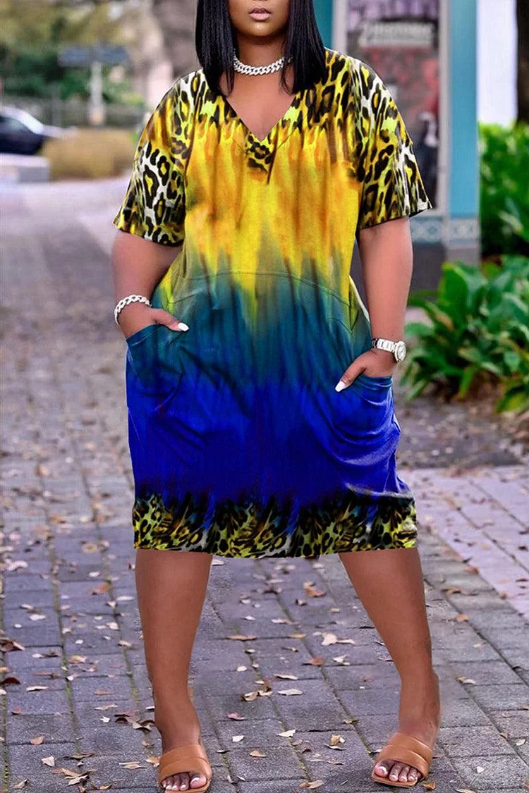 Plus Size African Casual All Over Print Basic V Neck Short Sleeve Midi Dress 2024 - Xpluswear