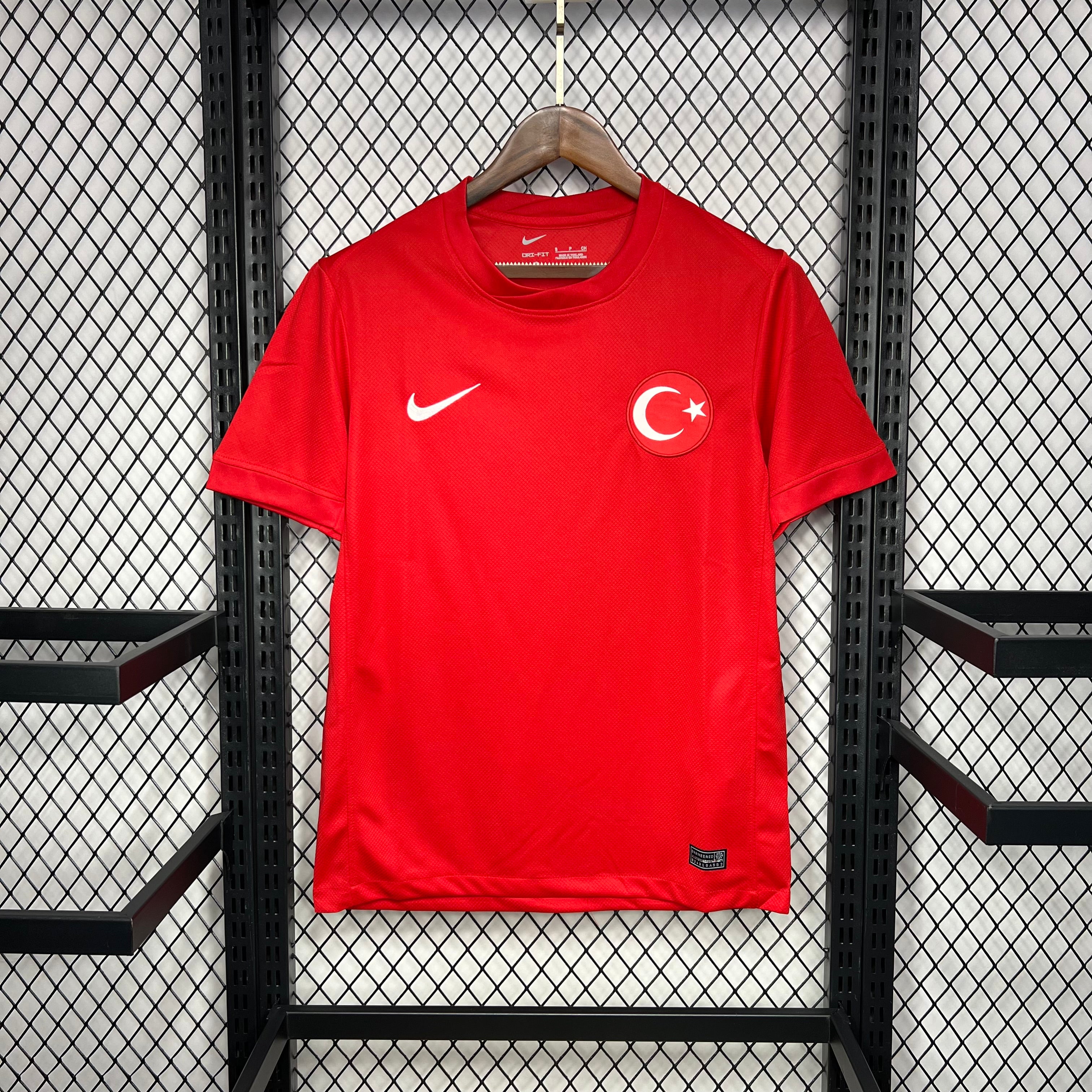 La Turquie et Nike dévoilent les maillots de l'Euro 2016
