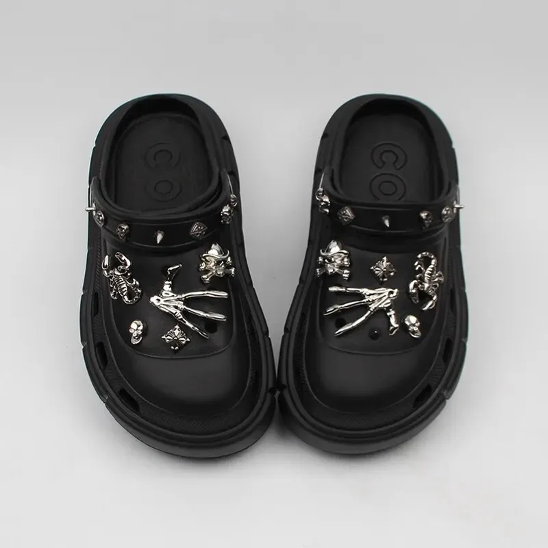 Yyvonne NEW punk metal rivets Sandals Women Slippers Platform Sandals Outdoor Clogs Thick Street Beach Slippers Flip Flops Garden Shoes